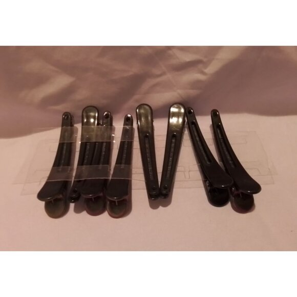 Multicolor Alligator Hair Clips Set Of 8 - Picture 2 of 2